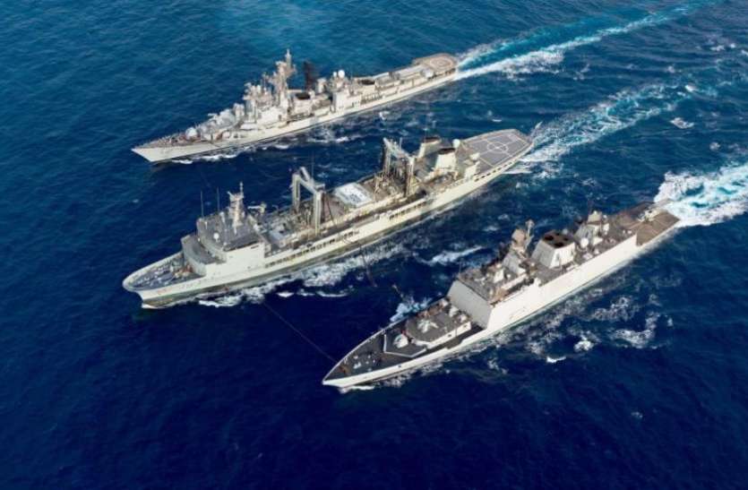 Pakistan Navy Pakistan: सैन्य ताकत बढ़ाने में जुटे Imran Khan, अपने बेडे में 50 से अधिक पोत शामिल करेंगी नौसेना