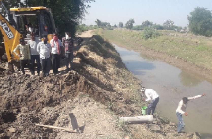 सीएडी ने बदले मुख्य नहर के क्षतिग्रस्त आउटलेट्स सीएडी ने बदले मुख्य नहर के क्षतिग्रस्त आउटलेट्स