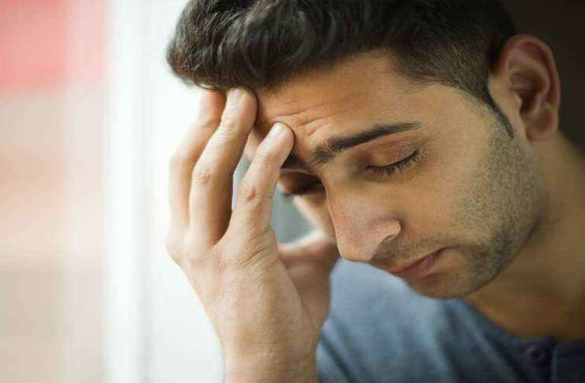 continuously headache may be symptoms of covid-19 virus