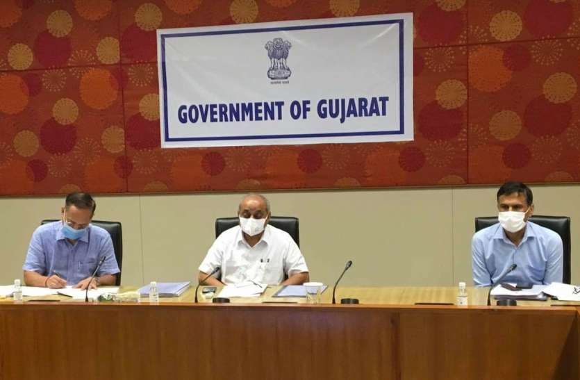 Gujarat: उपचार के लिए सीएचसी, पीएचसी, अस्पताल जाने से मुक्ति Gujarat: उपचार के लिए सीएचसी, पीएचसी, अस्पताल जाने से मुक्ति