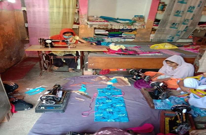पिता लापता और भाई मानसिक बीमार, नीलम ने उठाया परिवार का बीड़ा पिता लापता और भाई मानसिक बीमार, नीलम ने उठाया परिवार का बीड़ा