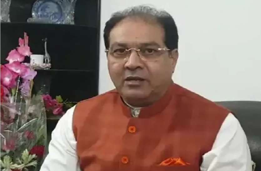 1_12.jpg योगी सरकार के मंत्री ने कही बड़ी बात, राजस्थान में पुजारी की हत्या पर क्यों खामोश हैं राहुल-प्रियंका?