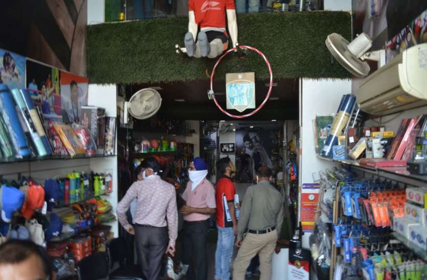 कोरोना में फिट रहने का जतन, इंडोर गेम पर फोकस कोरोना में फिट रहने का जतन, इंडोर गेम पर फोकस