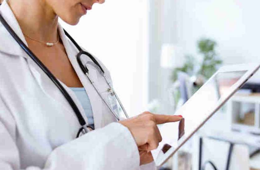 isolation Guidelines Covid 19 : होम आइसोलेशन में भूलकर भी न करें ये काम, ऐसे लक्षण दिखते ही तुरंत डॉक्टर को बताएं