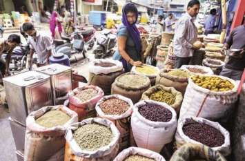 Wholesale inflation rate reaches 7-month high before festive season Wholesale inflation rate reaches 7-month high before festive season
