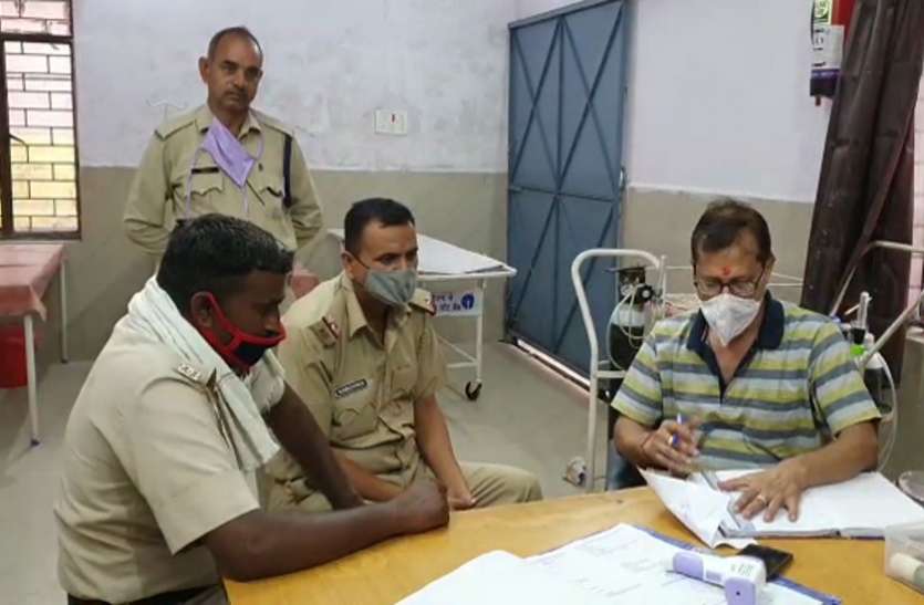 shamli.jpg कैराना में पुलिस टीम पर हमला कर बदमाश को छुड़ाया, तीन दर्जन लोगों के खिलाफ केस दर्ज