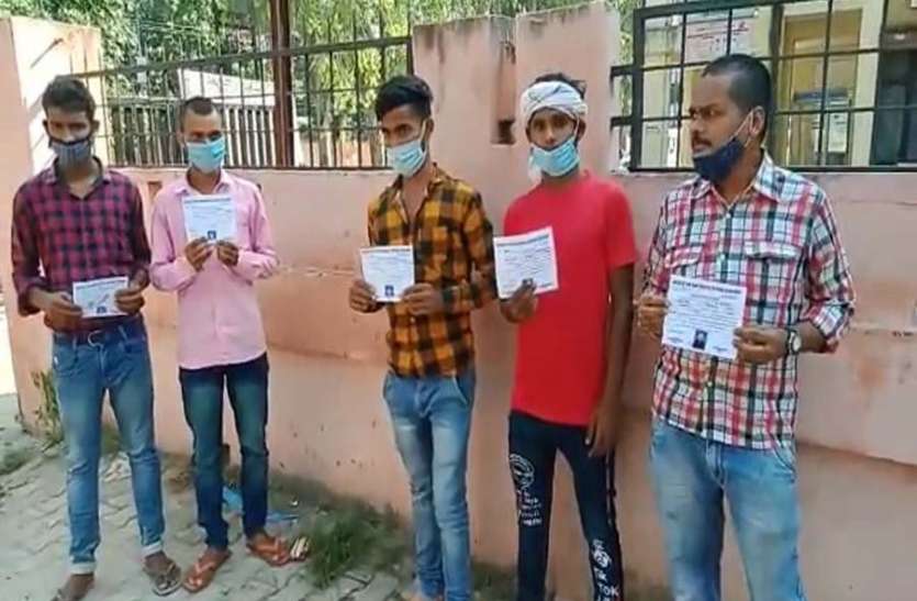 azamgarh news लूट का अड्डा बना सीएमओ कार्यालय, फिटनेस के नाम पर हो रही खुलेआम वसूली
