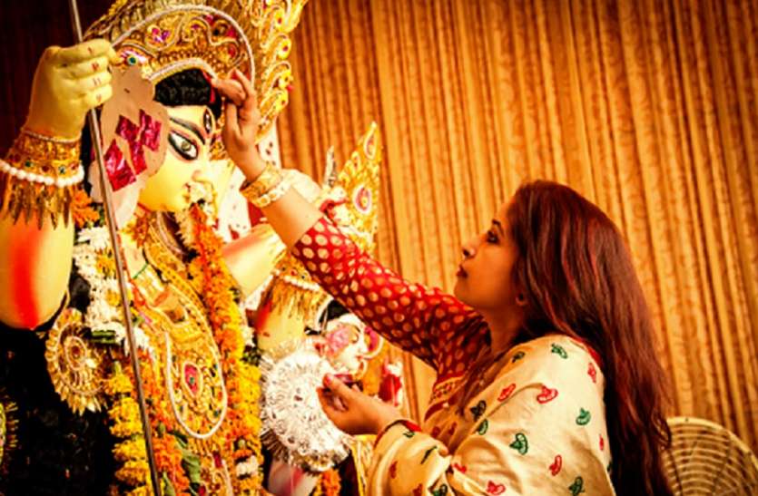 Navratri 2021 Navratri 2021: नवरात्रि के बीच में पीरियड आ जाए तो कैसे करें व्रत और पूजा, जानें सभी नियम