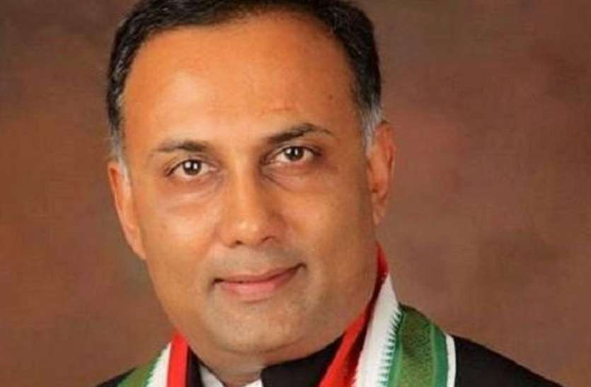 dinesh_gundu_rao.jpg सरकार को बाढ़ प्रभावित लोगों की चिंता नहीं:दिनेश