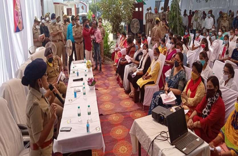 नवरात्र के पहले दिन महिला सुरक्षा को लेकर विशेष पहल नवरात्र के पहले दिन महिला सुरक्षा को लेकर विशेष पहल