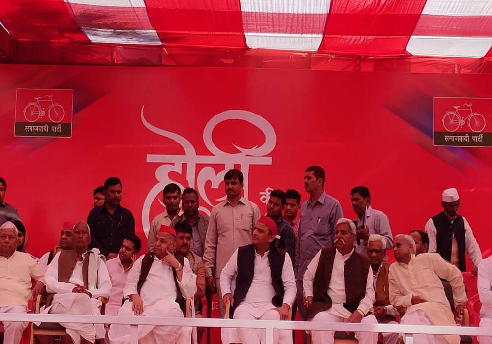 नहीं रहे मुलायम के लंगोटिया यार, सपा की जीत के लिए गांव में बैठकर रणनीति बनाते थे दर्शन सिंह यादव