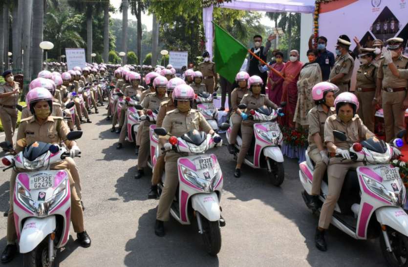 Mission Shakti : यूपी पुलिस में 20 फीसद पद बेटियों के लिए होंगे, हर थाने में बनेगी महिला डेस्क Mission Shakti : यूपी पुलिस में अब 20 फीसद पद बेटियों के लिए, हर थाने में बनेगी महिला डेस्क