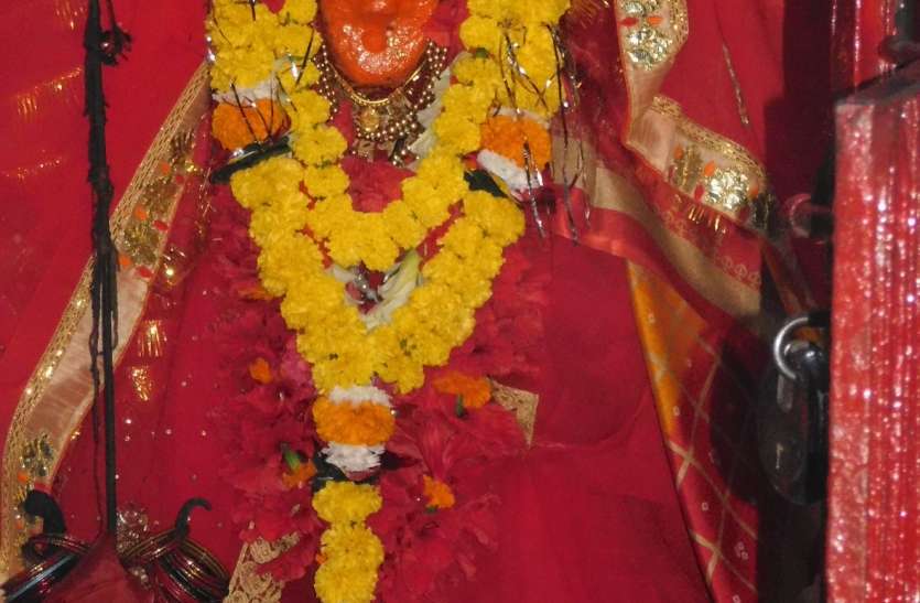 Old temple of old mother is karchuri करचुरी कालीन है बूढ़ी माता का मंदिर, 51 शक्तिपीठों में से एक है स्थल