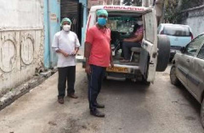 दो चिकित्सकों सहित 50 पॉजिटिव मिले दो चिकित्सकों सहित 50 पॉजिटिव मिले