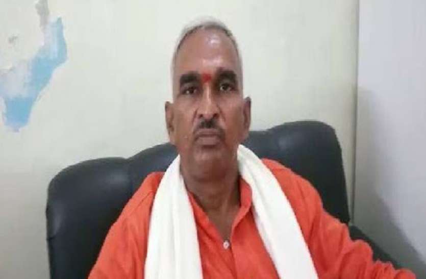 बलिया गोलीकांड : बीजेपी विधायक लखनऊ तलब, हो सकती है बड़ी कार्रवाई बलिया गोलीकांड : बीजेपी विधायक लखनऊ तलब, हो सकती है बड़ी कार्रवाई