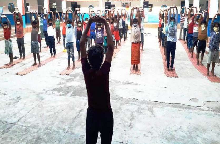 छत्तीसगढ़ लौटे 6.81 लाख लोगों ने ग्राम पंचायतों के सेंटरों में पूरी की क्वारंटाइन अवधि छत्तीसगढ़ लौटे 6.81 लाख लोगों ने ग्राम पंचायतों के सेंटरों में पूरी की क्वारंटाइन अवधि
