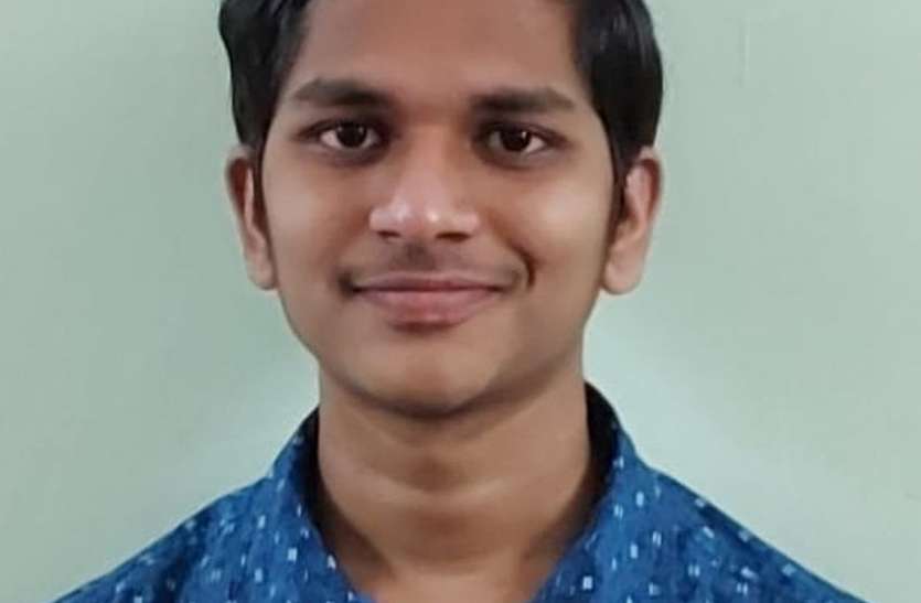 देश में नौवें नंबर पर रहे कार्तिक प्रदेश में अव्वल देश में नौवें नंबर पर रहे कार्तिक प्रदेश में अव्वल