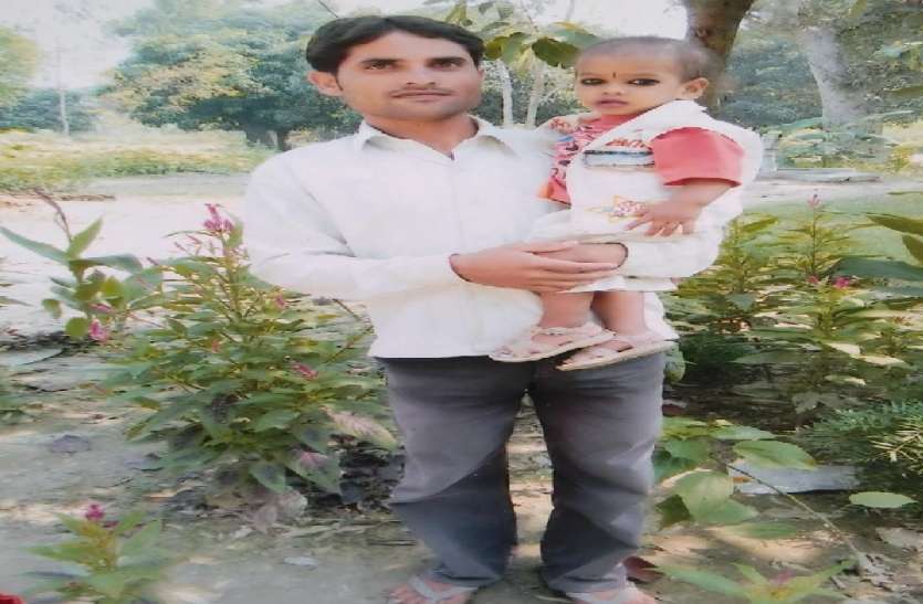 अवैध संबंधों में बीडीसी की गोली मारकर हत्या, पति समेत 2 लोग गिरफ्तार अवैध संबंधों में बीडीसी की गोली मारकर हत्या, पति समेत 2 लोग गिरफ्तार