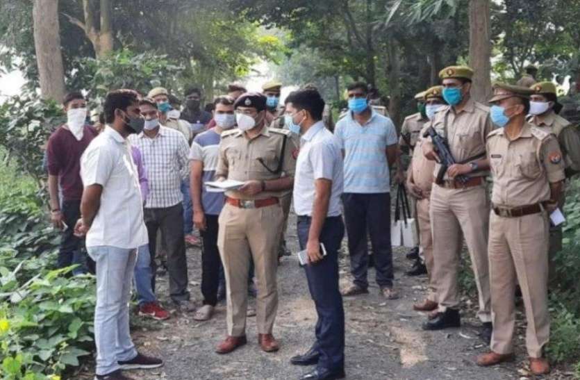 moradabad.jpg डांस टीचर की हत्या के बाद शव झाड़ियों में फेंक फरार हुए दोस्त, तीन गिरफ्तार