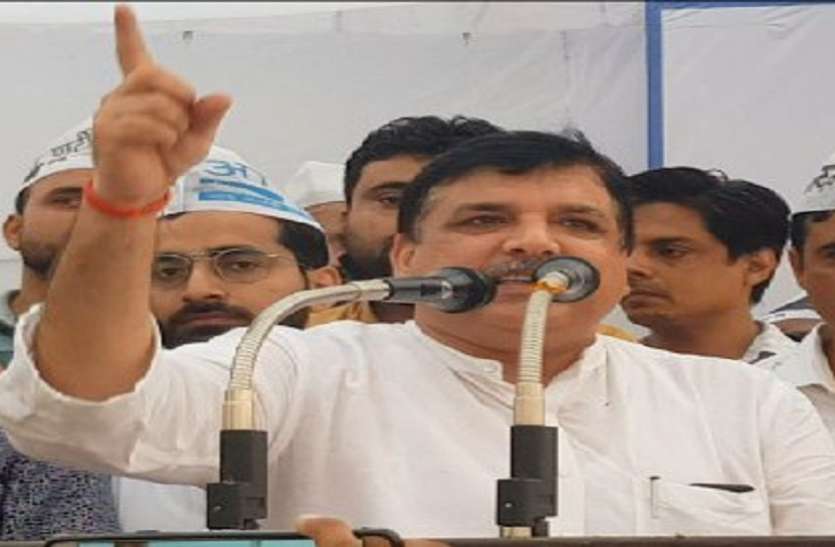 sanjay_singh.jpg देश में सभी पार्टियों ने परिवारवाद और जातिवाद काे बढ़ावा देकर सत्ता अपनाई: संजय सिंह