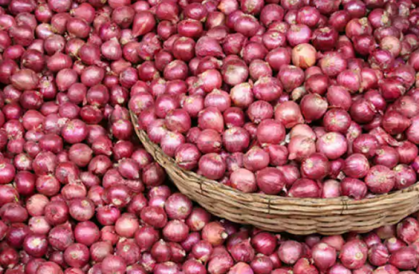 131512-onion.png सरकार ने तय की प्याज की स्टॉक लिमिट, थोक 25 और फुटकर को 2 टन तक रखने की छूट