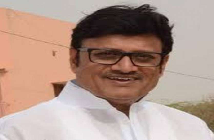 भाजपा : नाम वापस नहीं लेने पर बागियों पर कार्रवाई होगी भाजपा : नाम वापस नहीं लेने पर बागियों पर कार्रवाई होगी