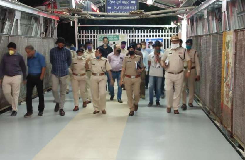 station.jpg चारों तरफ से सील होगा भोपाल स्टेशन, महिलाओं की सुरक्षा के लिए लगेंगे कैमरे