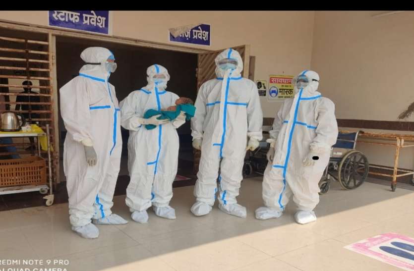 कोविड केयर सेंटर कसडोल में गूंजी किलकारी कोविड केयर सेंटर कसडोल में गूंजी किलकारी