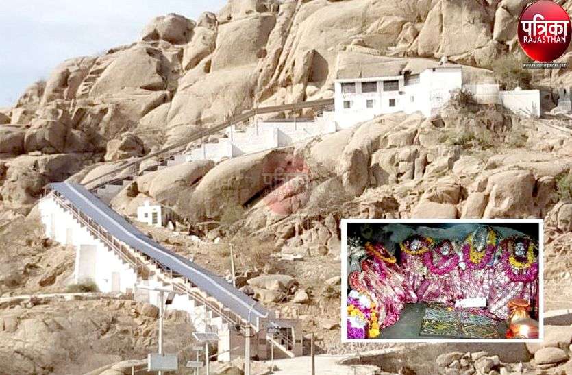 गर्जना के साथ पहाड़ फाड़ कर विराजमान हुई ‘गाजण माता’ गर्जना के साथ पहाड़ फाड़ कर विराजमान हुई ‘गाजण माता’