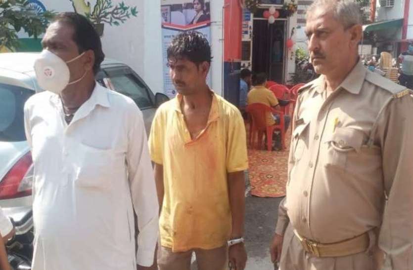 meerut2.jpg घर के बाहर खेल रही बच्ची को सुनसान जगह पर ले जा रहे युवक को भीड़ ने धुना