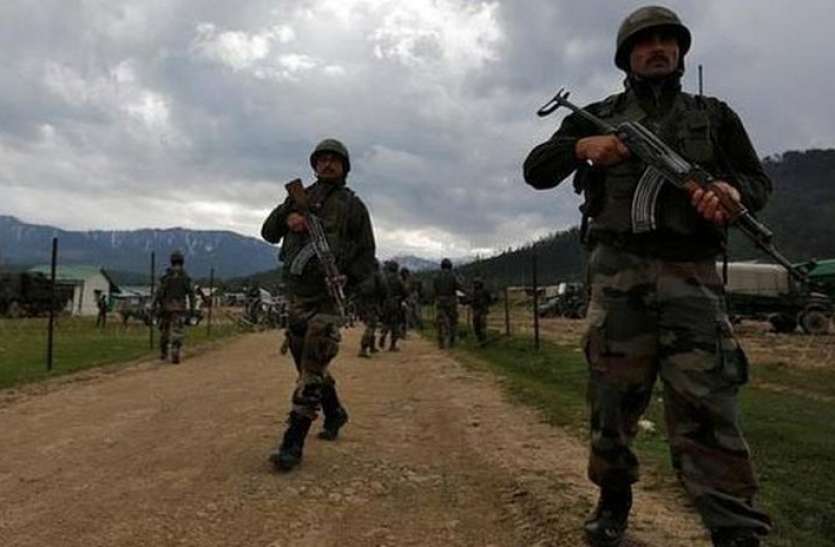 Indian Army shot down Pakistani quardcopter Pakistan ने जासूसी के लिए भारतीय सीमा में भेजा अपना क्वाडकॉप्टर, सेना के जवानों ने किया ढेर