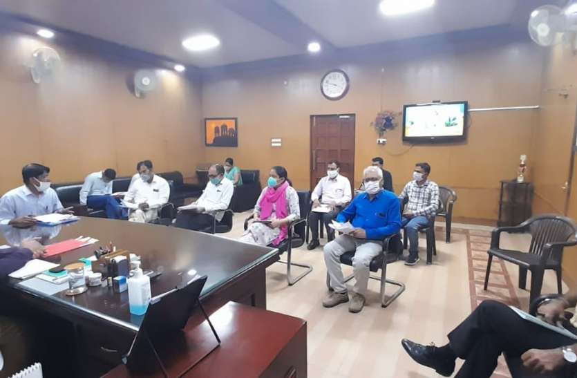 मिलावटखोरों की जानकारी देने पर सरकार देगी 51 हजार रुपए का पुरस्कार मिलावटखोरों की जानकारी देने पर सरकार देगी 51 हजार रुपए का पुरस्कार
