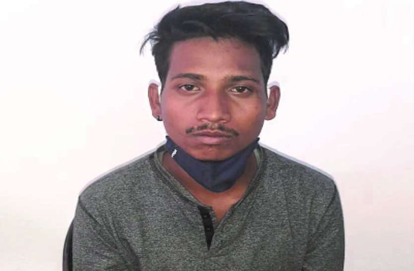 आईपीएल टी-20 मैच में सट्टा खिलाते 2 सटोरिए गिरफ्तार, 2 लाख 70 हजार रुपए जब्त आईपीएल टी-20 मैच में सट्टा खिलाते 2 सटोरिए गिरफ्तार, 2 लाख 70 हजार रुपए जब्त