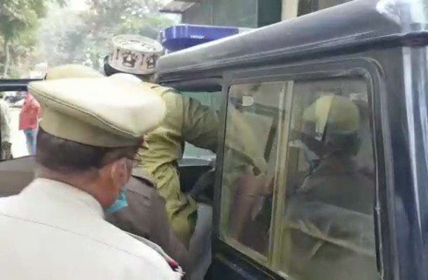 bsp_leader.jpg Rampur छेड़खानी मामले में बसपा जिला उपाध्यक्ष गिरफ्तार