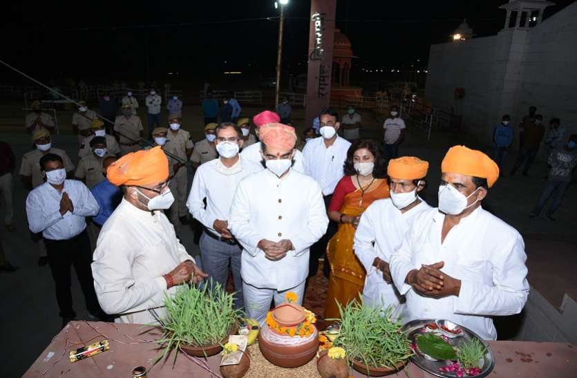 कोटा में प्रतीकात्मक हुआ रावण दहन कोटा में प्रतीकात्मक हुआ रावण दहन