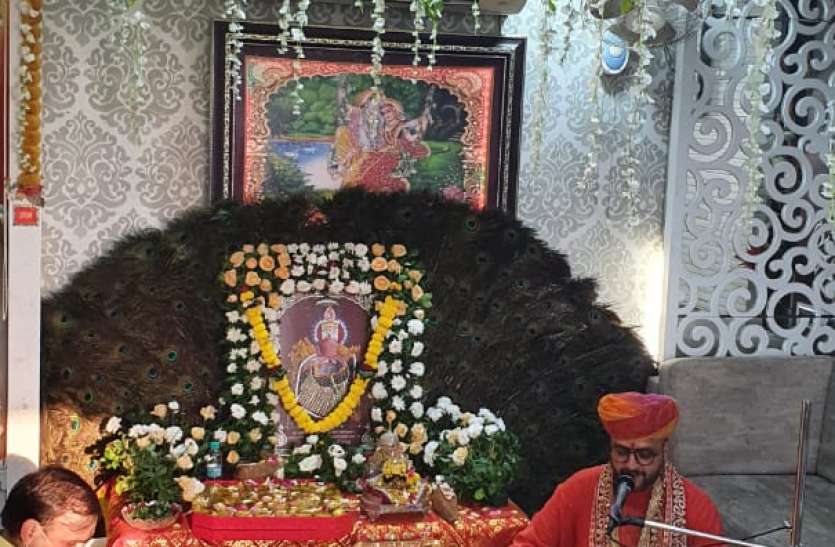 NAVRATRI SURAT DAIRY: मां मनसादेवी के गूंजे मंगलपाठ NAVRATRI SURAT DAIRY: मां मनसादेवी के गूंजे मंगलपाठ