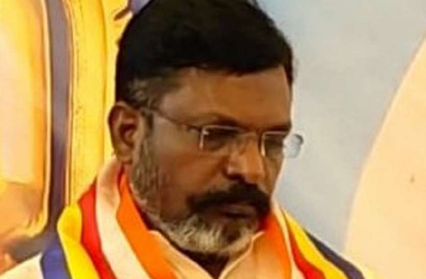 मनुस्मृति के हवाले से महिलाओं का अनादर करने का आरोप, भाजपा ने सांसद तिरुमावलवन के खिलाफ दी शिकायत मनुस्मृति के हवाले से महिलाओं का अनादर करने का आरोप, भाजपा ने सांसद तिरुमावलवन के खिलाफ दी शिकायत