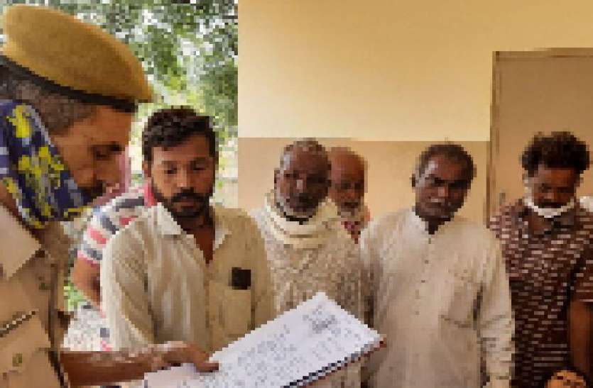 बालिका को सांप ने नाक के अन्दर काटा, मौत हुई बालिका को सांप ने नाक के अन्दर काटा, मौत हुई