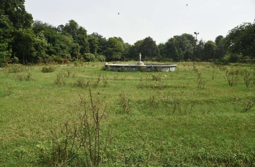 gulabbagh उदयपुर केे गुलाबबाग से गायब हुए गुलाब, अब नहींं महक रहा गुलशन