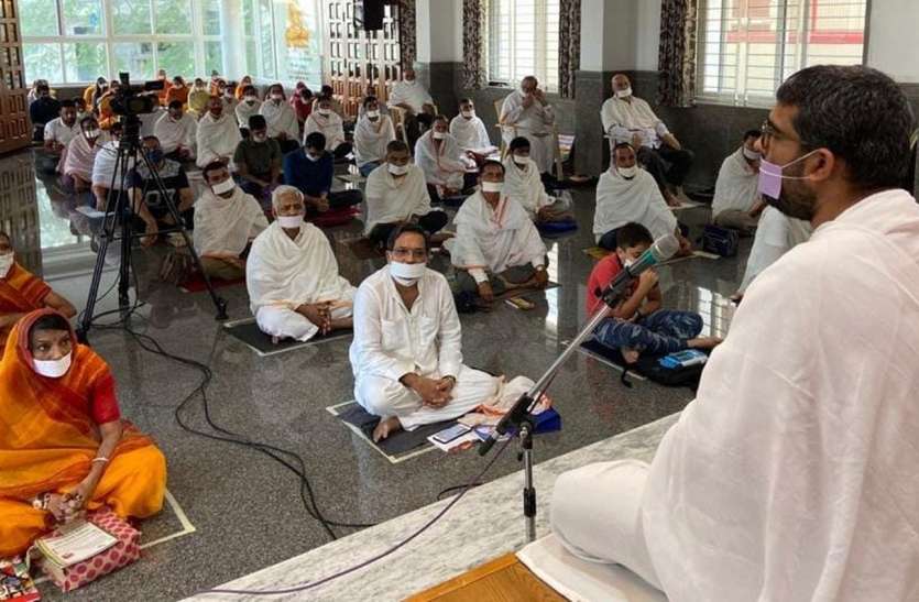 मनुष्य का शरीर और मस्तिष्क रहस्यों का भंडार-मुनि सुधाकर मनुष्य का शरीर और मस्तिष्क रहस्यों का भंडार-मुनि सुधाकर