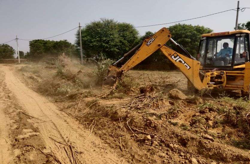 रिंग रोड के पास 160 करोड़ की जमीन कराई अतिक्रमण मुक्त रिंग रोड के पास 160 करोड़ की जमीन कराई अतिक्रमण मुक्त