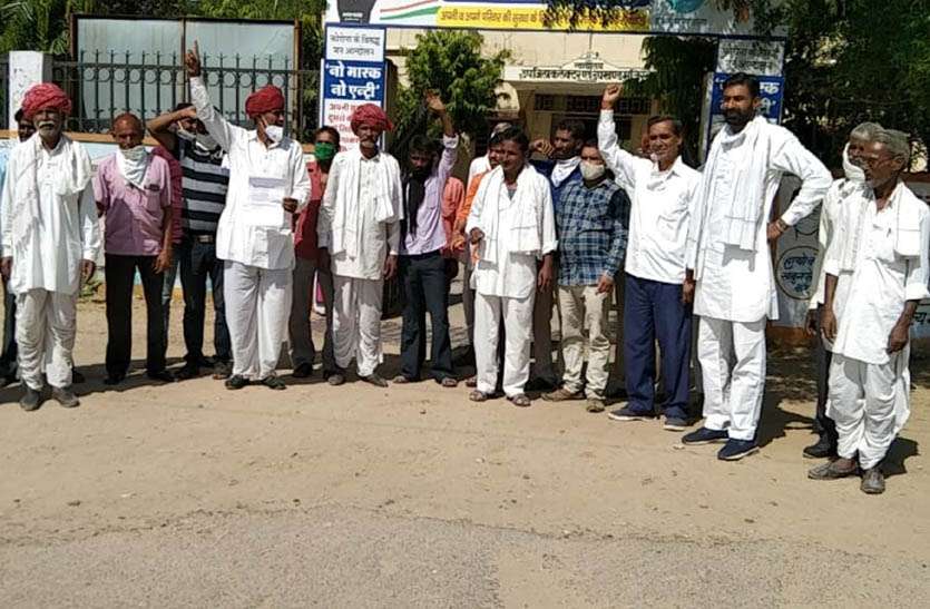 बीसलपुर बांध से सिंचाई के लिए पानी नही दिया तो दी आन्दोलन की चेतावनी बीसलपुर बांध से सिंचाई के लिए पानी नही दिया तो दी आन्दोलन की चेतावनी