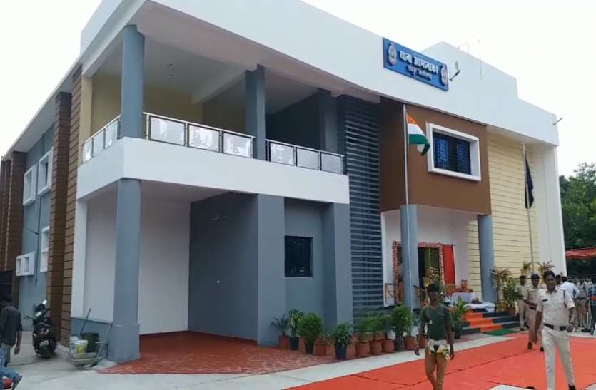 anmanaka.jpg आमानाका थाना हुआ हाईटेक, अब इन दो थानों को भी बनाया जाएगा आधुनिक