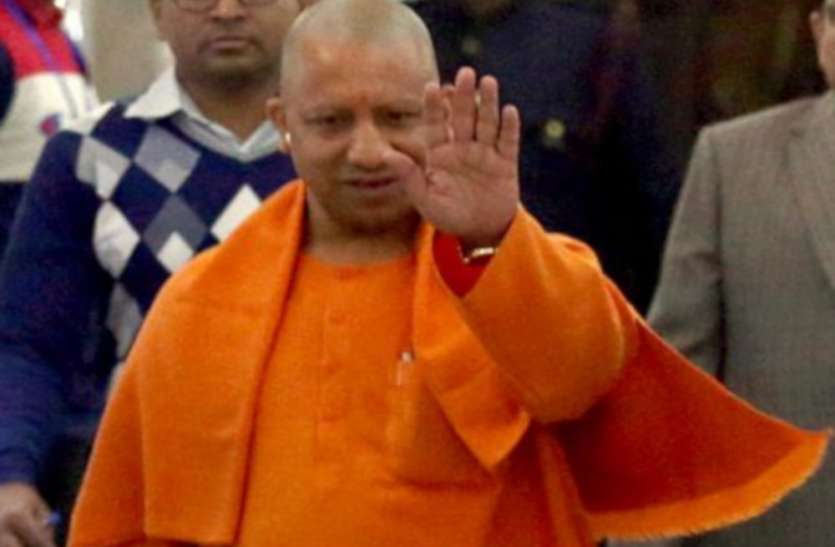 UP Top News : बांगरमऊ चुनाव रैली में बस थोड़ी देर में विपक्ष को चुनौती देंगे सीएम योगी UP Top News : बांगरमऊ चुनाव रैली में बस थोड़ी देर में विपक्ष को चुनौती देंगे सीएम योगी
