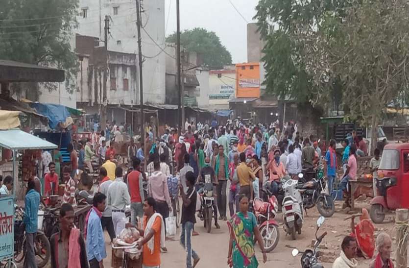 कोरोना संक्रमण के प्रति लापरवाही पड़ सकती है भारी कोरोना संक्रमण के प्रति लापरवाही पड़ सकती है भारी