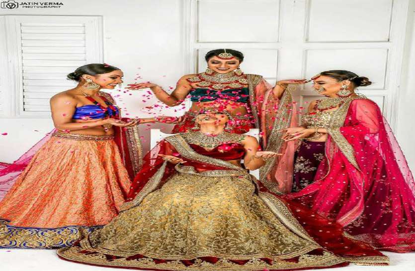 ,, वुमंस की पसंद बनी हैवी वर्क में लाइट वेट ड्रेसेस