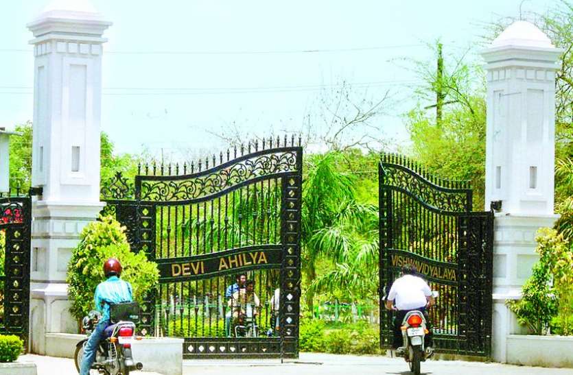सीईटी कोर्स की खाली सीटों के लिए चार गुना दावेदार सीईटी कोर्स की खाली सीटों के लिए चार गुना दावेदार