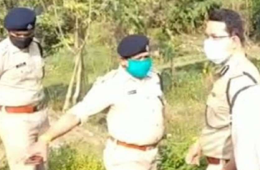 चार गुर्गों के साथ मिलकर गैंगस्टर ने टुकड़े टुकड़े किए थे शव चार गुर्गों के साथ मिलकर गैंगस्टर ने टुकड़े टुकड़े किए थे शव