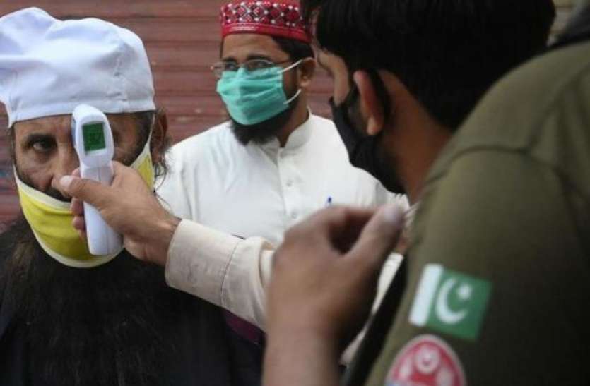 second wave in pak Coronavirus: पाकिस्तान में आंशिक लॉकडाउन लागू, कड़ाई से नियमों का पालन करने का आदेश