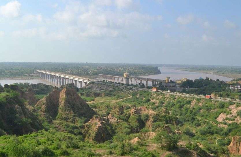 Survey of Chambal routes will begin, Police-RAC will soon be deployed चंबल के रास्तों का सर्वे शुरू, जल्द होंगी पुलिस-आरएसी की तैनातगी